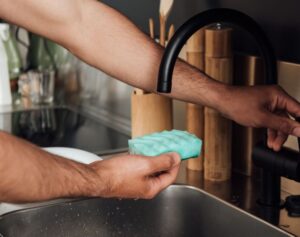 ban nen thay mieng rua bat moi sau moi tuan